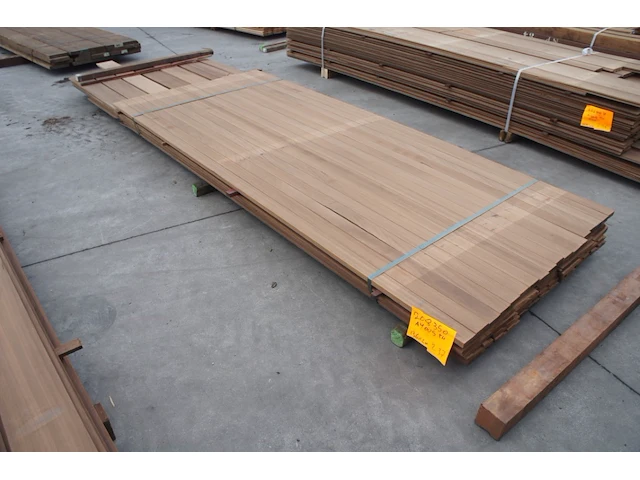 14,15 m² ayous thermo divers - afbeelding 1 van  6