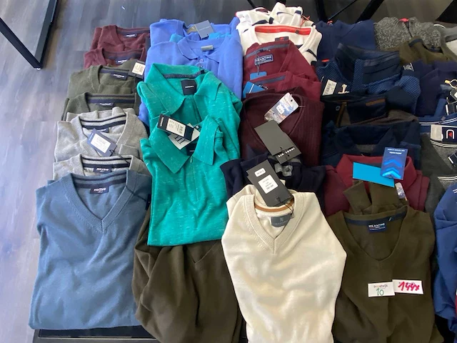 144x heren truien en sweaters. diverse maten, modellen en merken - afbeelding 12 van  22