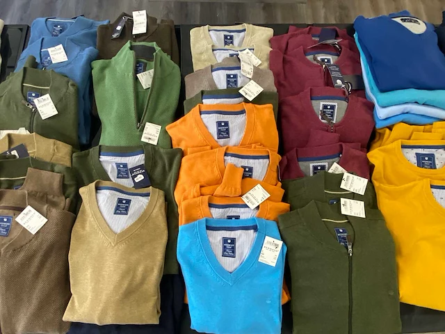 144x heren truien en sweaters. diverse maten, modellen en merken - afbeelding 19 van  22