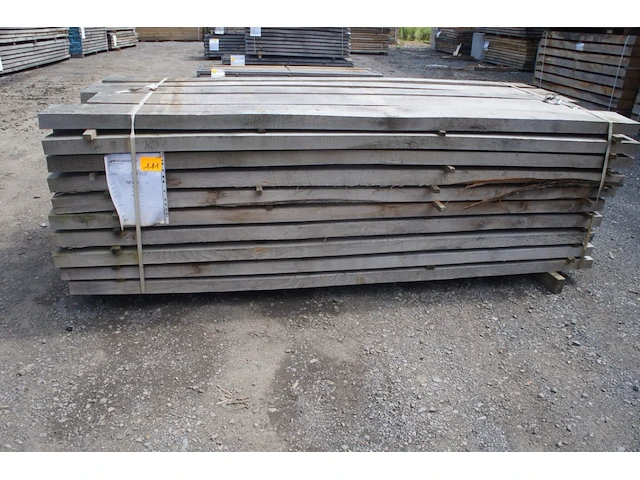 1,46 m³ eiken planken 54mm - afbeelding 1 van  4