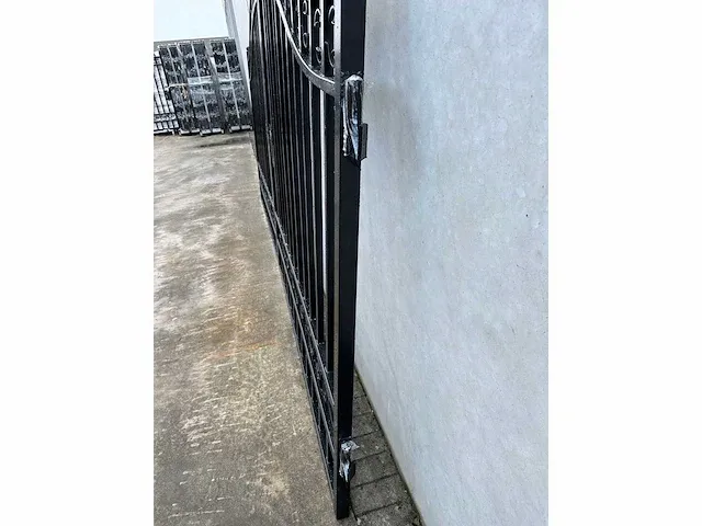 14ft plain design gate - tuinhek - afbeelding 6 van  6
