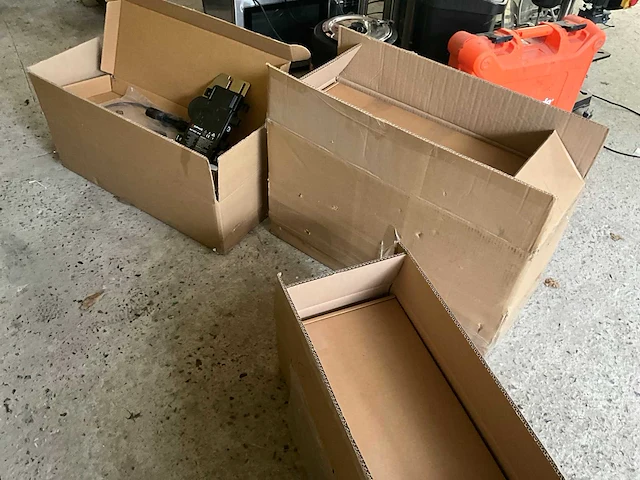 14x enphase energy m215 iq7-2ln - omvormer - afbeelding 2 van  2
