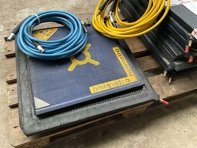 14x hefkussen + 4x slang resqtec 10bar - afbeelding 4 van  9