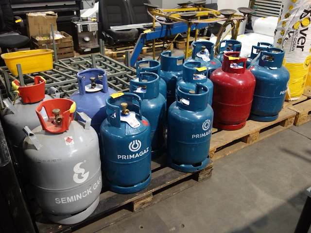 14x lege/halfvolle gasfles - afbeelding 7 van  7