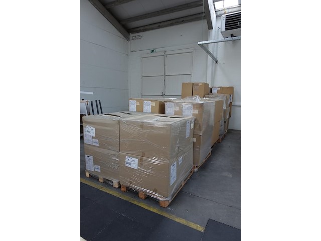 14x pallet diverse verpakkingsmaterialen - afbeelding 5 van  8