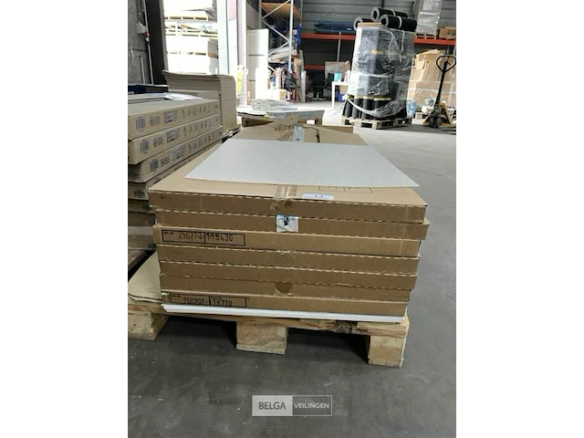 14x vinyl tegels (naamloos) - afbeelding 1 van  4