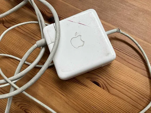 15” apple macbook pro a1398 - afbeelding 3 van  12