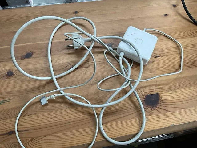 15” apple macbook pro a1398 - afbeelding 12 van  12