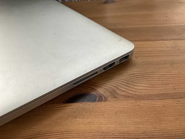 15” apple macbook pro a1398 - afbeelding 11 van  13