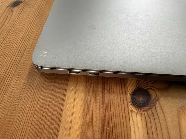 15” apple macbook pro a1707 - afbeelding 9 van  12