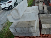 15 borduren 1 m, 8 hoekborduren (zonder pvc paletten) - afbeelding 6 van  7