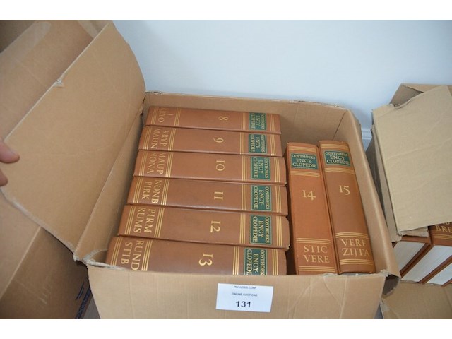 15-delige oosthoeks encyclopedie, eiken krukje - afbeelding 2 van  5