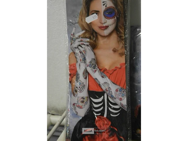 ±15 div halloween accessoires - afbeelding 2 van  4