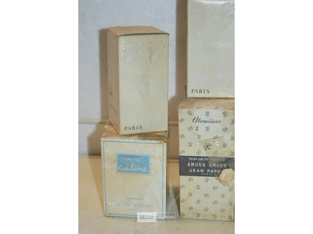 ±15 div soorten klassieke parfums - afbeelding 2 van  7