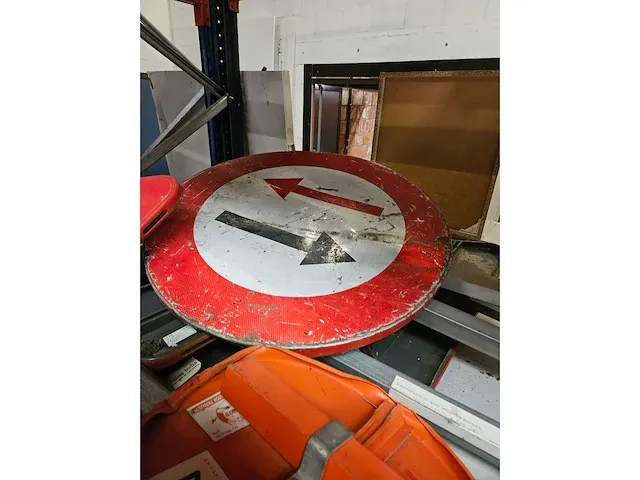 15 diverse verkeers/signalisatieborden - afbeelding 13 van  14