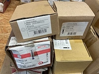 15 dozen houtdraadbouten; houtbouten; rondellen - afbeelding 2 van  6