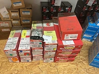 15 dozen nagelpluggen; bevestiging schroefbout - afbeelding 1 van  9