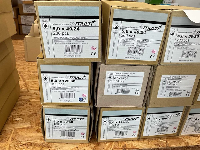 15 dozen schroeven - afbeelding 2 van  5