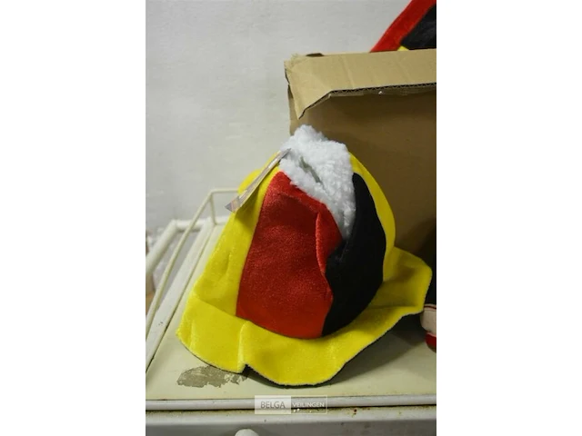 ±15 hoedjes support belgie - afbeelding 2 van  4