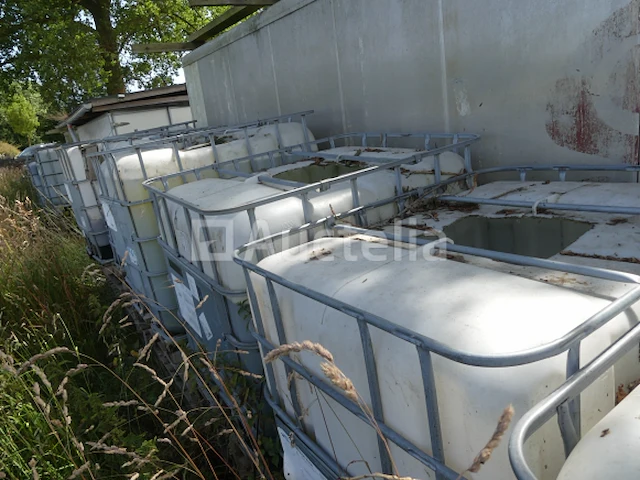 15 ibc-tanks 1000 liter - afbeelding 2 van  9