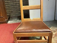 15 kleine kerkstoelen - afbeelding 1 van  4