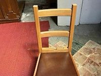 15 kleine kerkstoelen - afbeelding 4 van  4