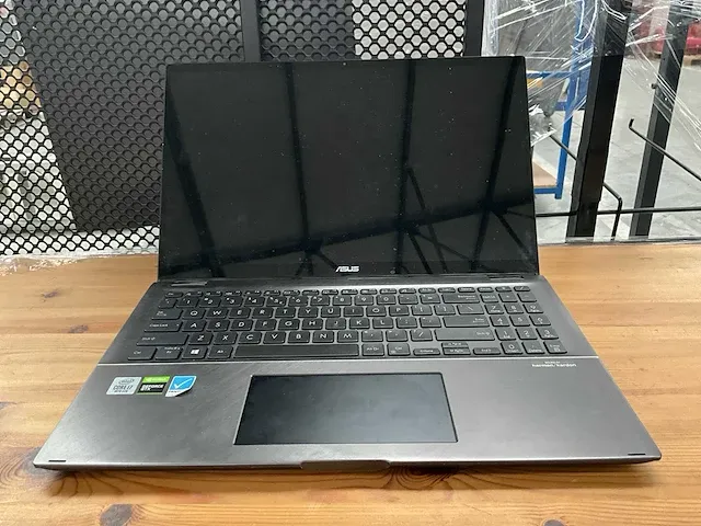 15” laptop asus zenbook flip ux563f - afbeelding 1 van  12