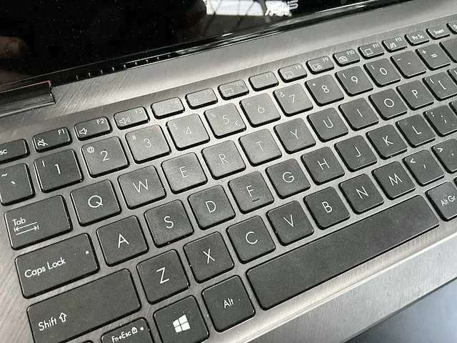 15” laptop asus zenbook flip ux563f - afbeelding 6 van  12