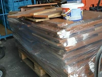 ±15 lopende meter rek met houten leggers - afbeelding 8 van  9