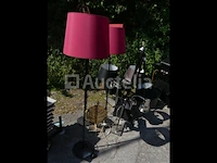15 niet-overeenkomende vloerlampen - afbeelding 5 van  9