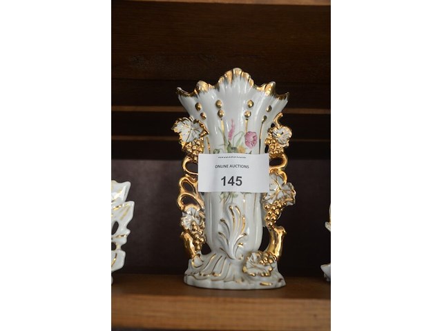 15 porseleinen sierstukken - afbeelding 10 van  12