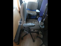 15 stoelen op wielen (niet bij elkaar passend) - afbeelding 5 van  6