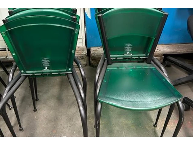 15 stoelen - afbeelding 2 van  4