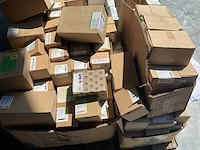 150 dozen deels inox bouten en moeren - afbeelding 13 van  15