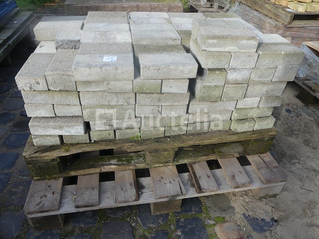 150 in elkaar grijpende klinkers - afbeelding 1 van  5