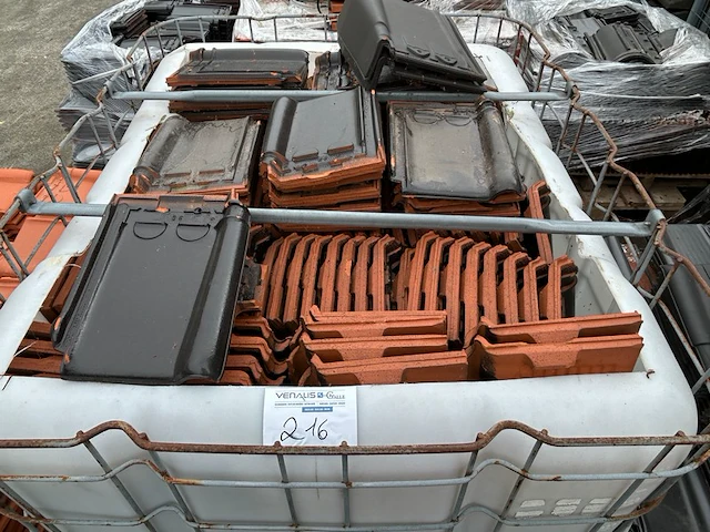 150 zwarte dakpannen koramic - afbeelding 1 van  8