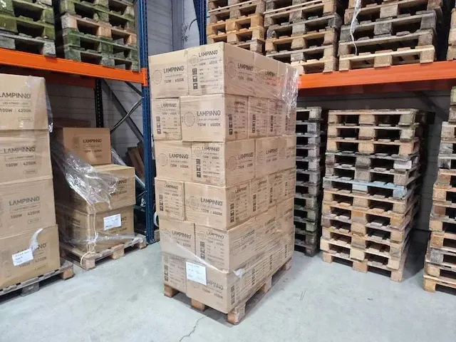 150w 4000k led ufo highbay slim waterdicht (200x) - afbeelding 1 van  6