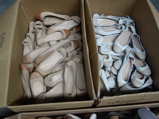 151x schoenen - afbeelding 2 van  4