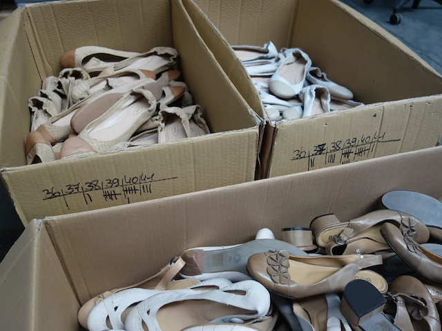 151x schoenen - afbeelding 3 van  4