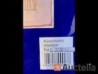 158 kg home huishoudtextiel mix: tafelkleden, tafellopers etc. - afbeelding 12 van  28