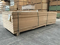 158,6 m² mdf 1,30 m breed 3,05 m lang 1,8 cm dik - afbeelding 4 van  4