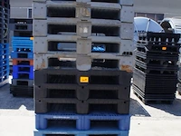 15x 100x120 plastic palletten - afbeelding 1 van  2