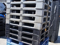 15x 100x120 plastic palletten - afbeelding 2 van  2