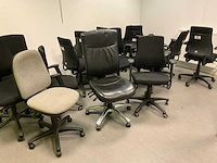 15x diverse bureaustoelen - afbeelding 1 van  19