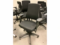 15x diverse bureaustoelen - afbeelding 13 van  19