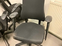 15x diverse bureaustoelen - afbeelding 19 van  19
