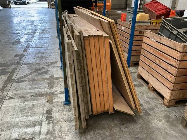 15x diverse houten vloerpanelen - afbeelding 2 van  6