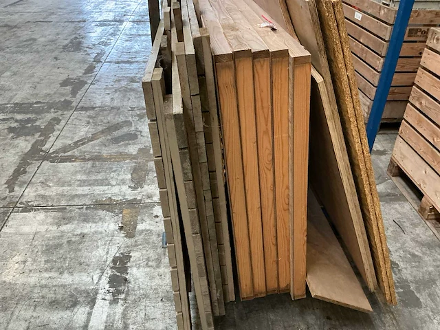 15x diverse houten vloerpanelen - afbeelding 5 van  6
