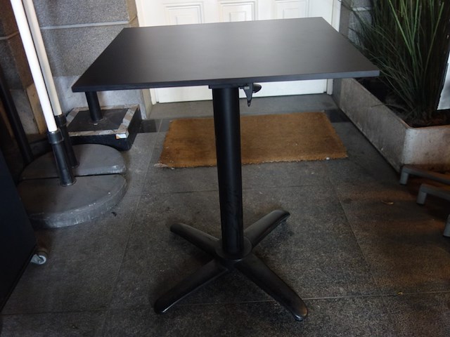 15x diverse inklapbare terrastafel - afbeelding 1 van  9