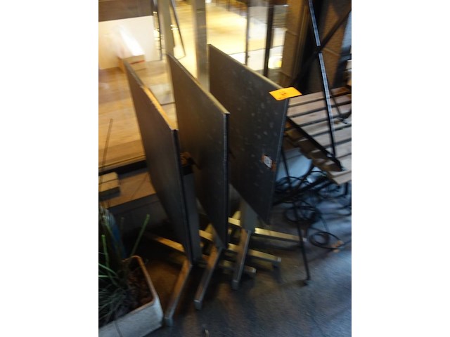 15x diverse inklapbare terrastafel - afbeelding 5 van  9